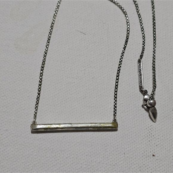 Kendra Scott bar‎ necklace - Picture 4 of 6